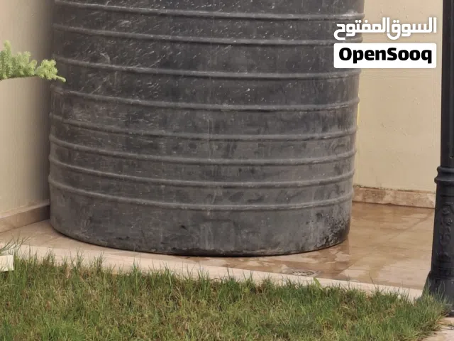 تنك بلاستيك