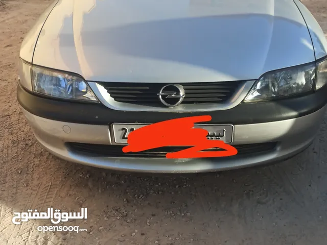 Used Opel Vectra in Gharyan