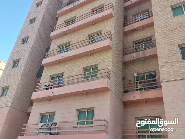 Single bedroom flat near Salmiya garden, close to 5th ring road....