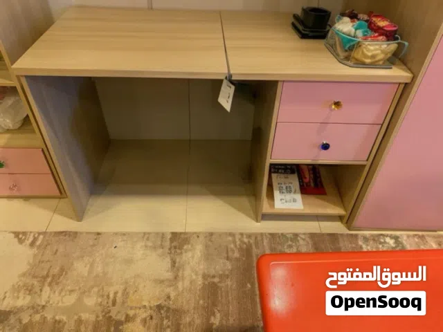 غرفة نوم للبنات للبيع