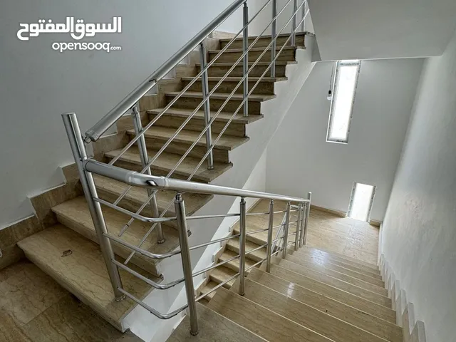 1 m2 4 Bedrooms Apartments for Rent in Tripoli Al-Hani