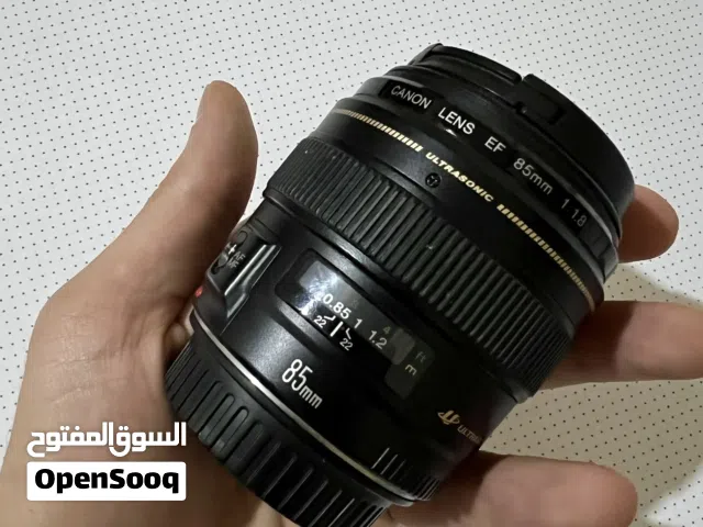 عدسة كانون 85mm للبيع