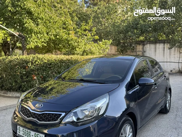كيا ريو 2014 متور 1250 بنزين جير عادي فحص ممتاز لون كحلي فرش بيج تحكم ستيرنج