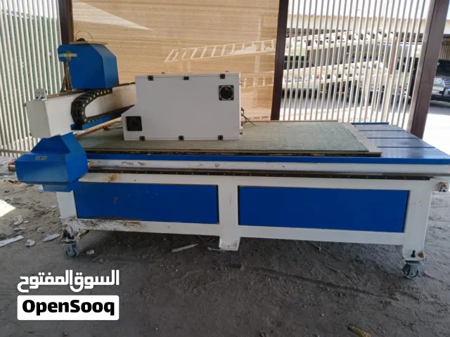 للبيع CNC machine مواتير سيرفو و نظام تشغيل NC studio السعر قابل للتفاوض