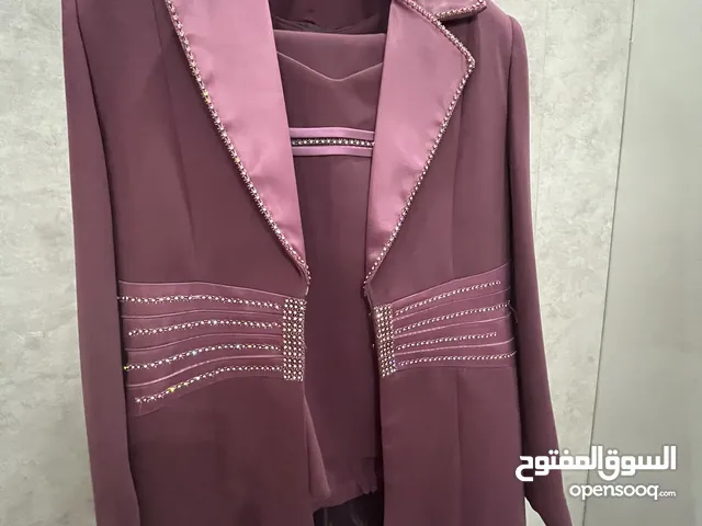 Formal Set Sets in Amman