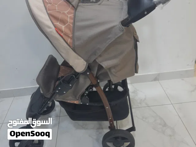 عربة أطفال ماركة juniors