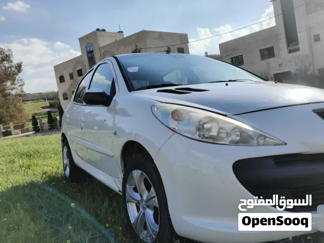 2012, بيجو, 206, Base