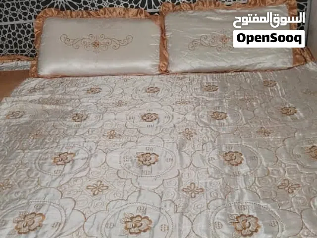 بيع سرير لغرفة نوم