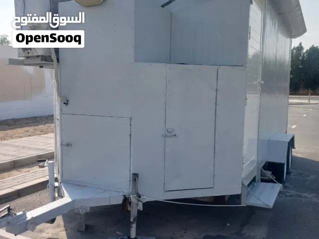 مطعم متحرك للبيع