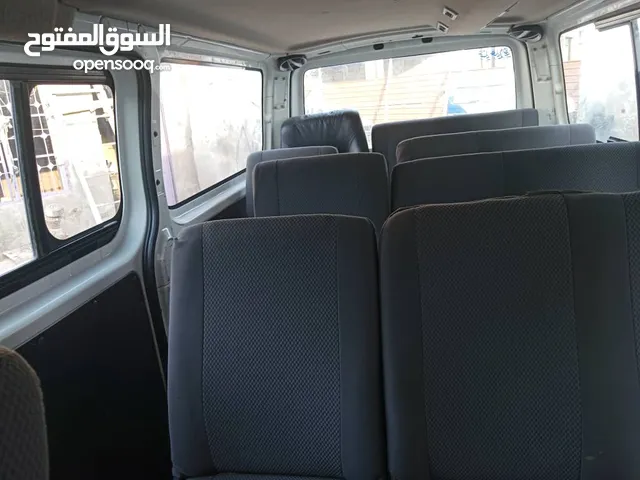 باص نيسان خليجي