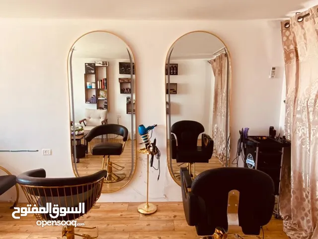 اغراض صالون للبيع شبه جديد