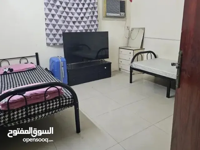 Bedspace for ladies in hoora near new Nesto Hypermarket with unlimited ewa