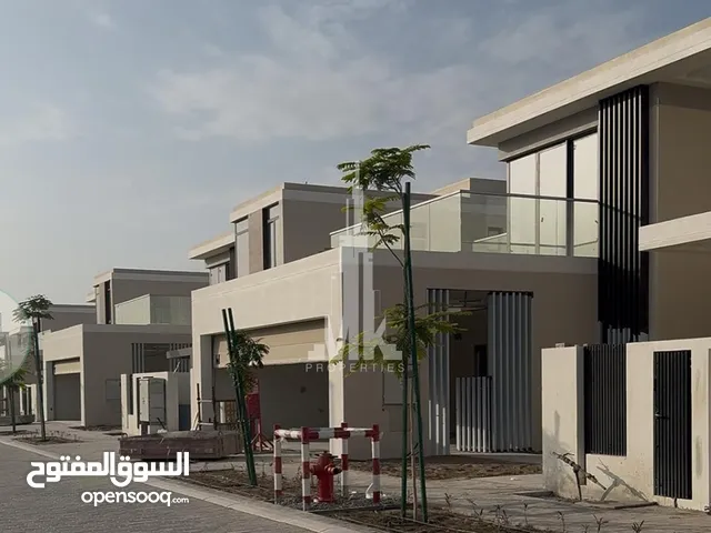 عرض محدود/ إقامة دائمة مع ملكية 100٪ في سلطنة عُمان/فلل للبیع / تسلیم فوری