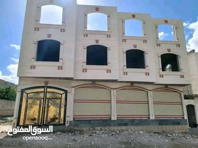 280 m2 4 Bedrooms Townhouse for Sale in Sana'a Hezyaz