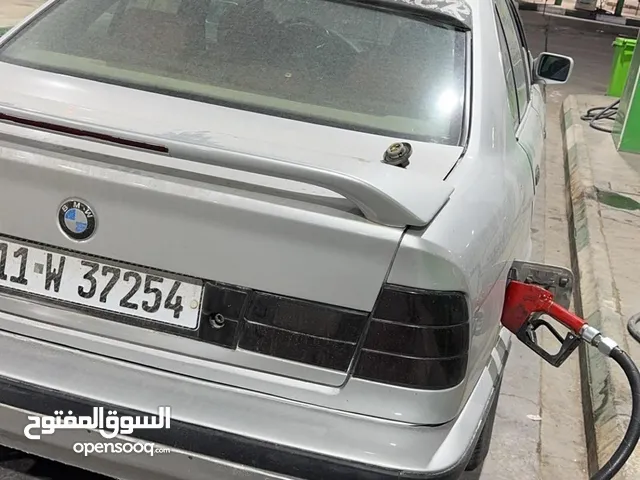 بي ام دبليو 525