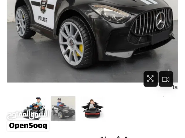 سياره شرطه اطفال استعمال خفيف ونظيفه حيل