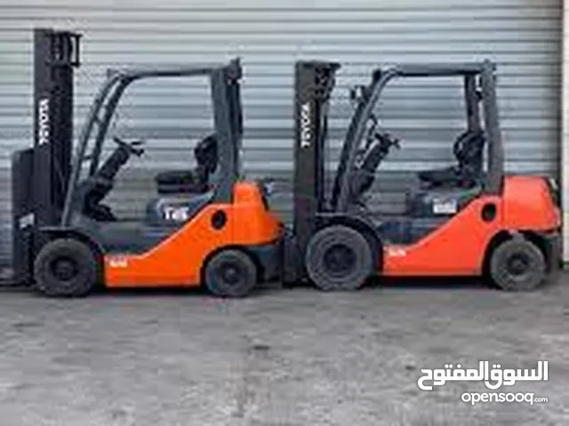 تاجير الرافعات الشوكيه وتنزيل جميع انواع