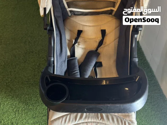 عربه اطفال ماركه juniors  استخدام بسيط وبحاله ممتازه