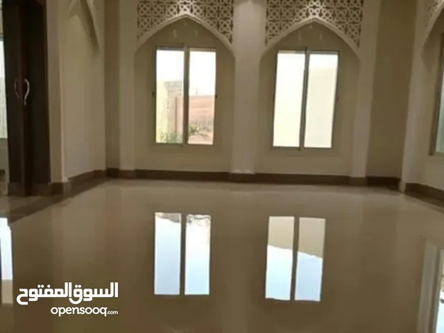 جلي جميع انواع البلاط والرخام و السراميك بالطريقة الألمانية وتنظيف المنازل باحترافية عالية