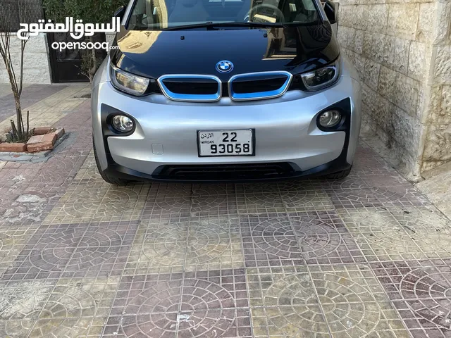 BMW i3 2015  4 جيد  بحالة الوكالة