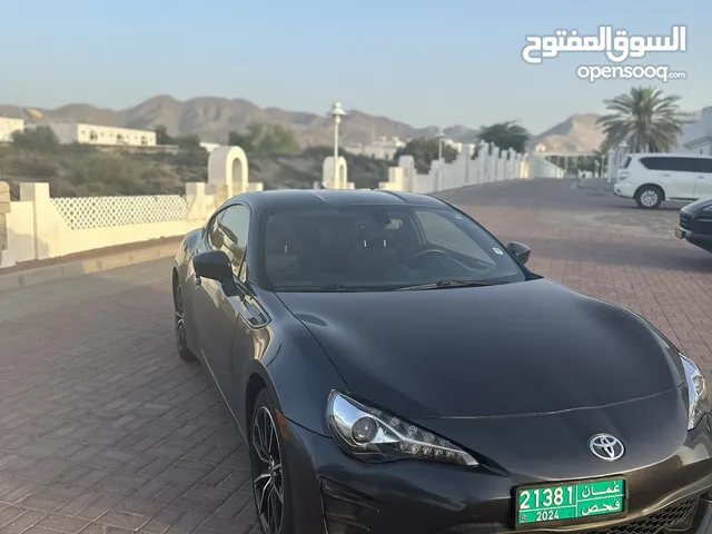 Toyota 86 2019, 2.0 sport car with super facility  لمحبي السبورت الاقتصادي، تفضل ع التفاصيل
