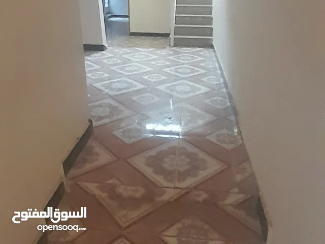 150 m2 4 Bedrooms Townhouse for Rent in Basra Al Jameea