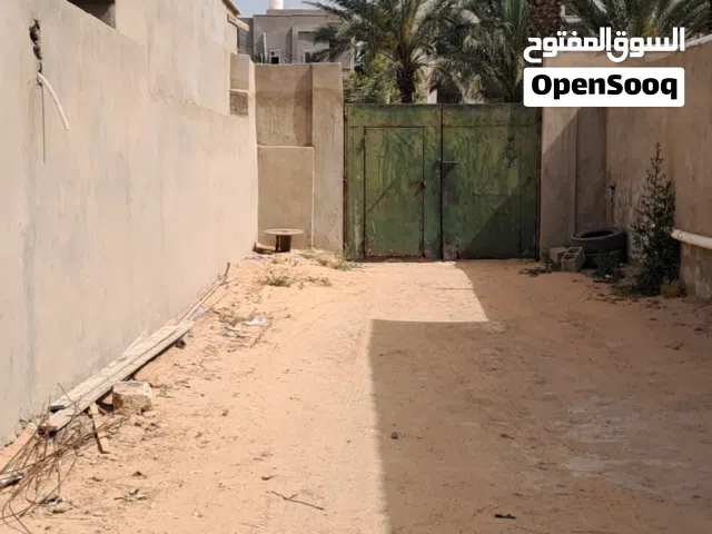 150 m2 3 Bedrooms Townhouse for Rent in Tripoli Al-Sabaa