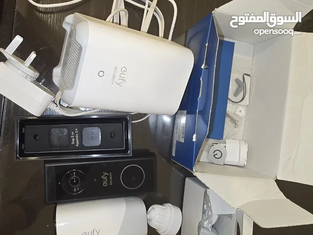 للبيع كامره eufy الهوم بيس مع كامره مع جرس باب وكل معداتها مع الكرتون شبه جديده واي فاي ولها تطبيق