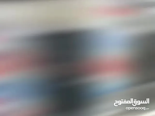 مطلوب حلاق متميز في الحي الشرقي اربد