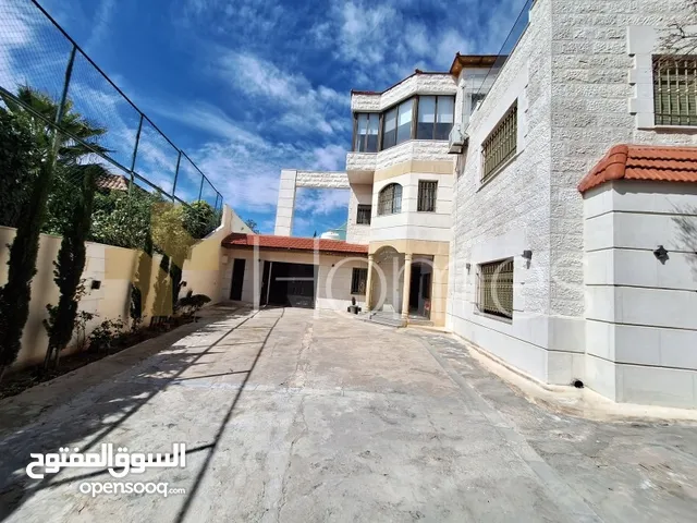 350 m2 3 Bedrooms Villa for Rent in Amman Dabouq