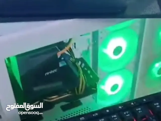 جهاز كمبيوتر جيمنج للبيع