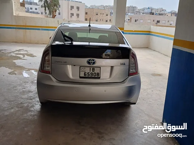 Used Toyota Prius in Zarqa