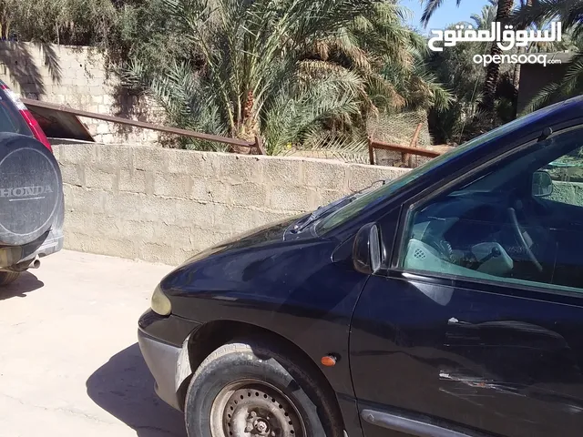 Used Chrysler Voyager in Murqub