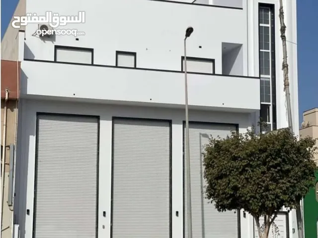 مبني حديث للايجار الفرناج