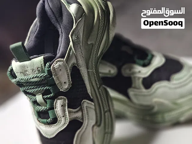 ترانشوز بلنسياكة الون فسفوري