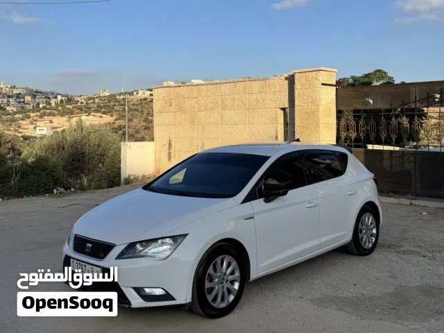 2015 سيات ليون Standard