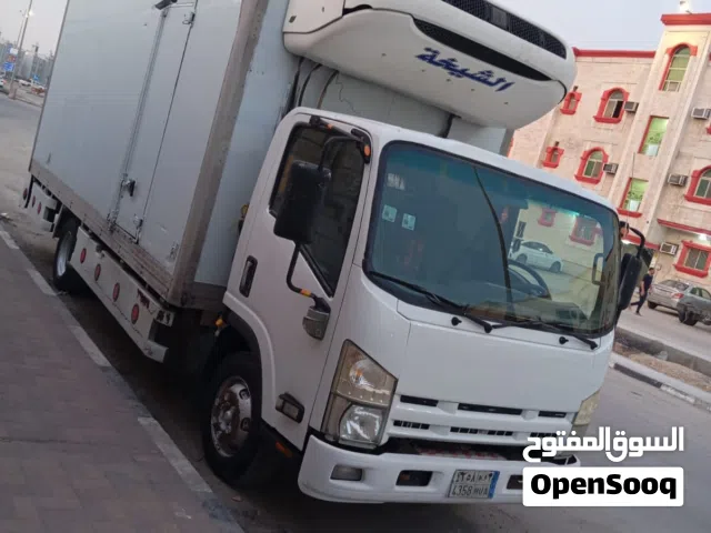 2014 ايسوزو اخرى