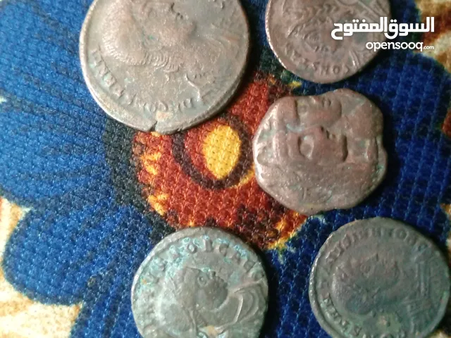 خمس عملات معدنية روماني قديمة جدا تذكارية للبيع بسعر مغري 50 دينار فقط ...............