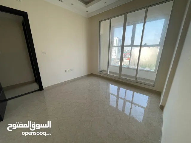 2000 ft 3 Bedrooms Apartments for Rent in Ajman Al Rawda