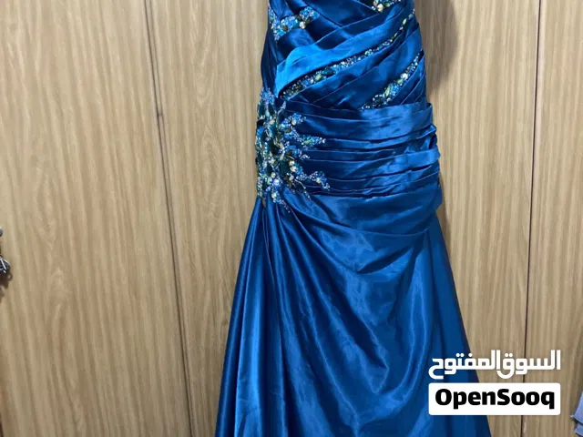 فستان خطوبة