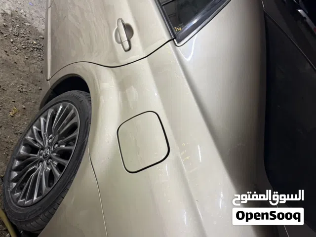 Used Toyota Avalon in Muscat