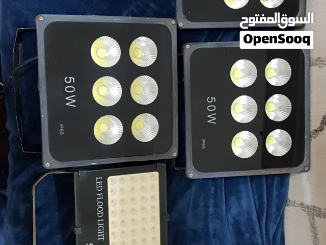 كشافات للبيع