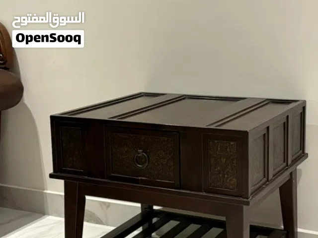 صالون امريكي USA  اربع قطع ومعاه طاولتين من محل ماكس حاجه معاش في منها السعر عل واتس