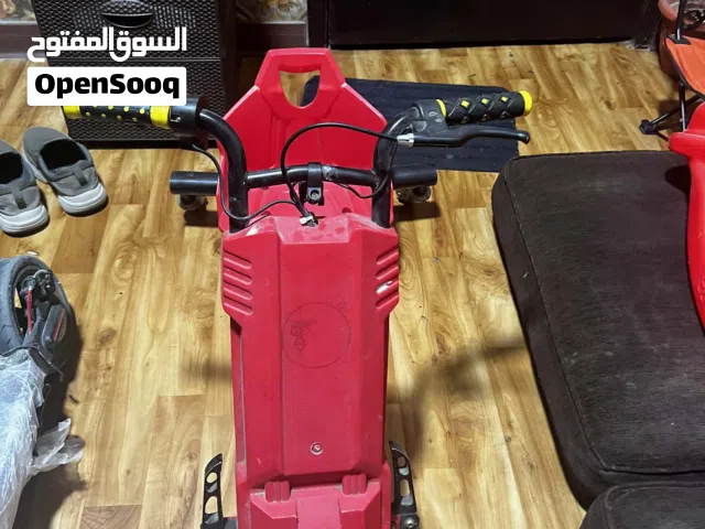 اسكوتر كهربائي محتاج بطاريه