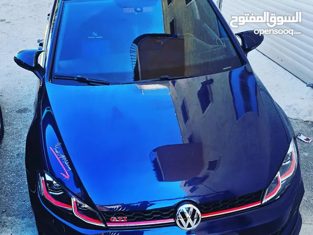 جولف TSI جنط ار متور نضيف ما بنقص ولا غرام زيت لوديترات جديده شركه جير اصلي مطقمه جتي اي 2019