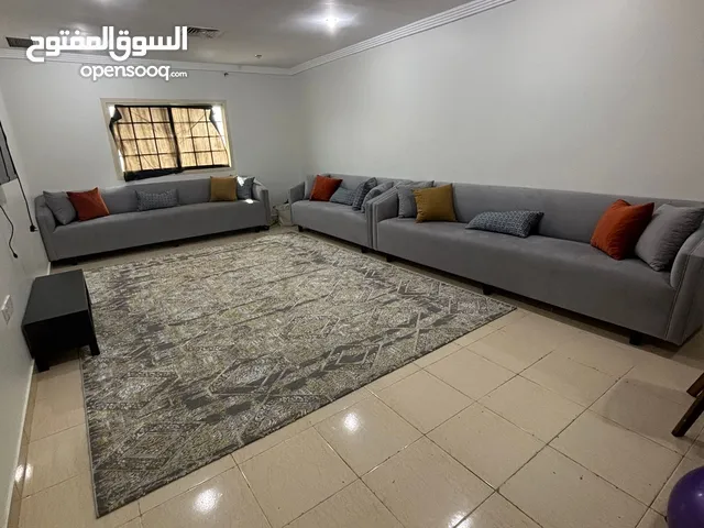 قنفات شبه جديدة استعمال خفيف