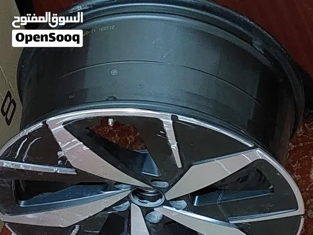 فردة جنط  سيارة ID 4 مستعمل  قياس 20 انش