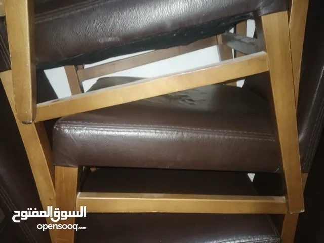 طاولة اكل للبيع مستعملة