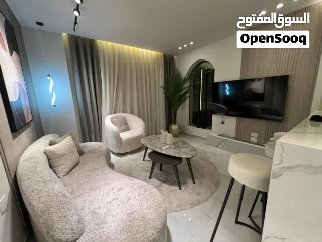 استديو بسعر لقطه و لوكيشن مميز فى كمبوند فى العاصمة الادارية