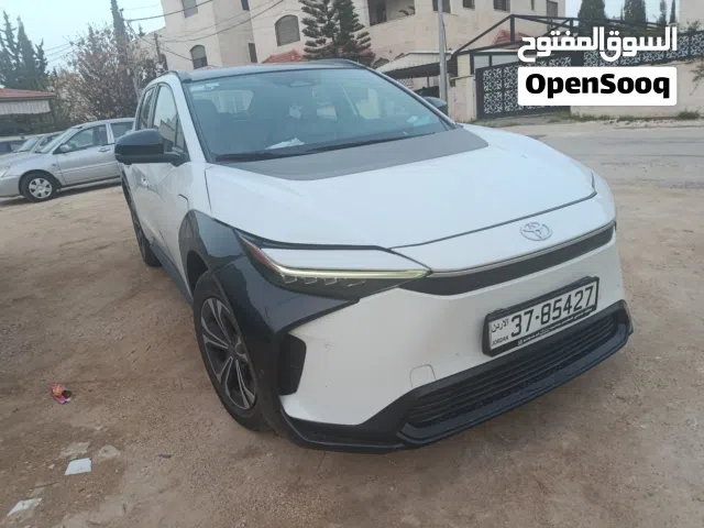 2023 تويوتا bZ bZ4X